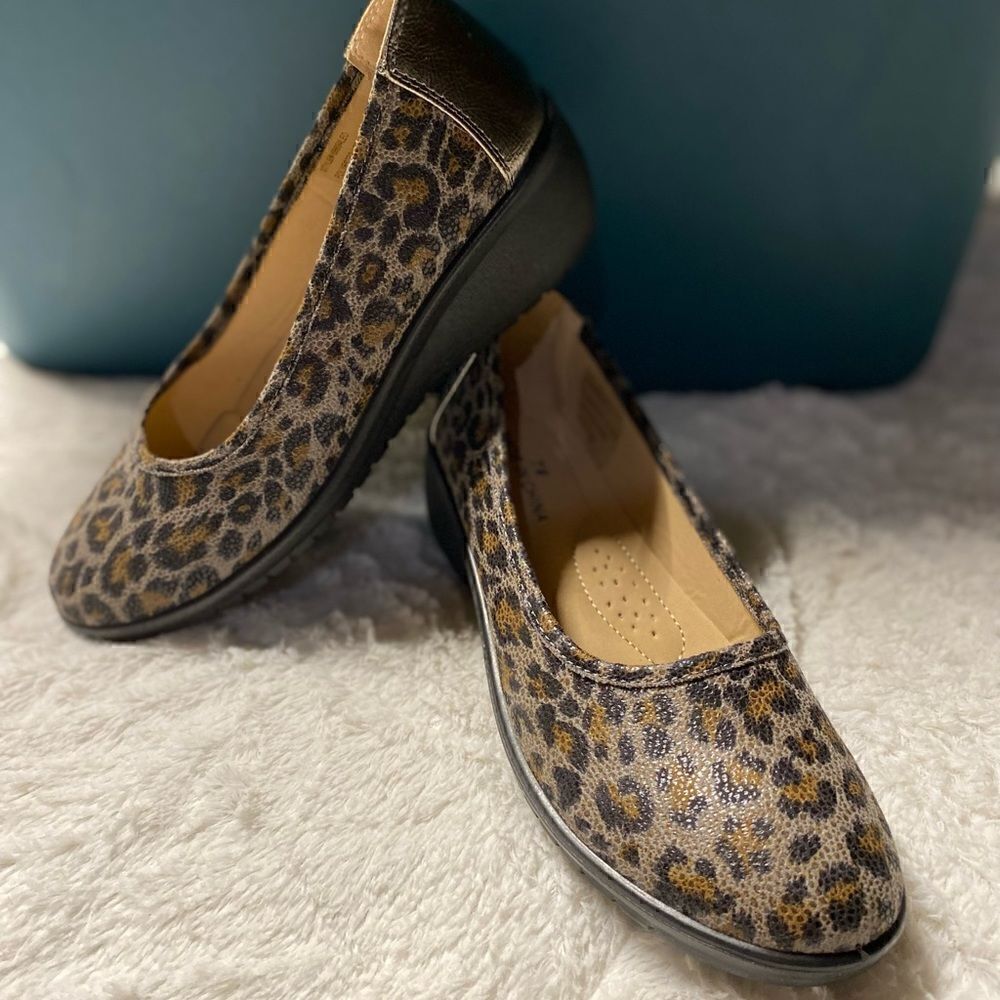 Brand New Leopard Print Loafers - 7W